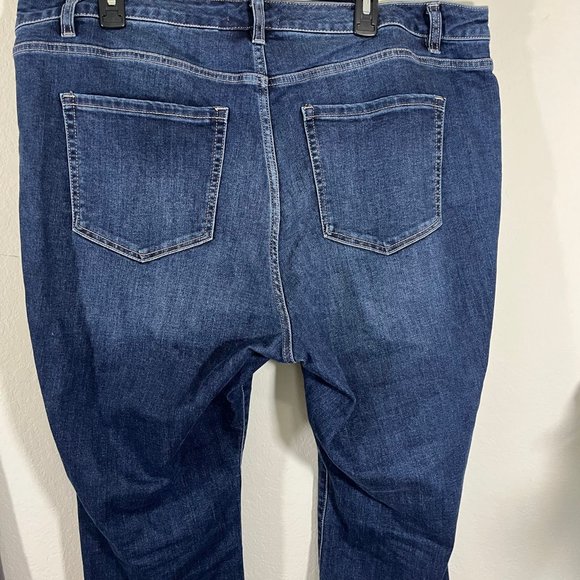 NWOT Lane Bryant Bundle of 2 Jeans Size 18 Light Black Skinny Jeans Cropped Jean - Picture 8 of 15